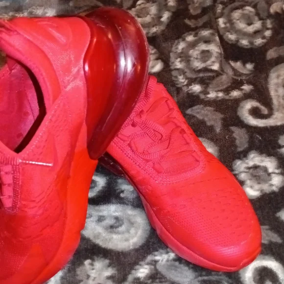 Nike Shoes VTM - Picture 7 of 7